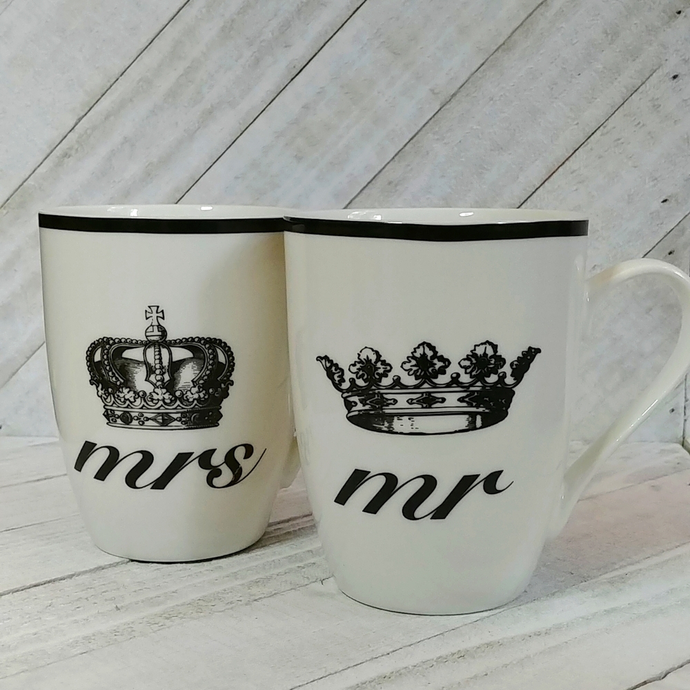 Mr and Mrs Crown Mugs Set of 2